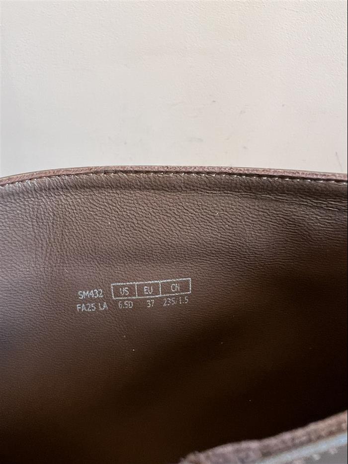 20251128173018951 520